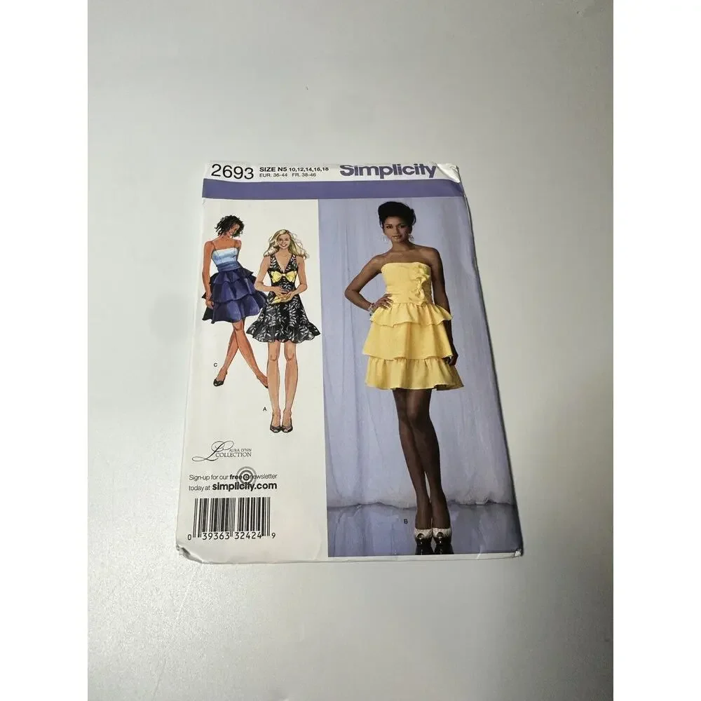 Large Lot Of 14 Vintage Sewing Patterns For Clothes & Crafts Mixed Cut & Uncut
